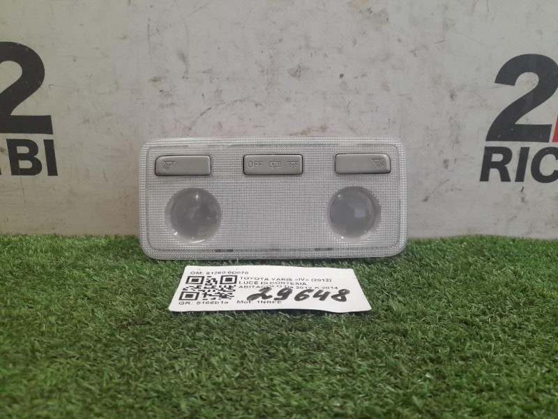 LUCE DI Cortesia Abitacolo 81260-0D070 Toyota Yaris IV 2012