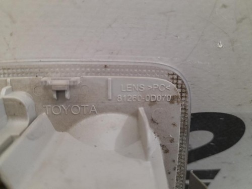 LUCE DI Cortesia Abitacolo 812600D070 Toyota Yaris IV 2014