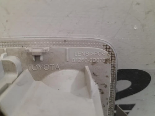 LUCE DI Cortesia Abitacolo 812600D070 Toyota Yaris IV 2014