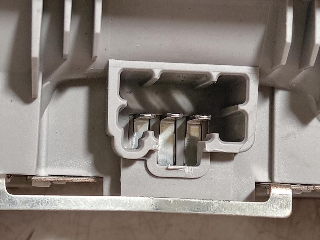 LUCE DI Cortesia Abitacolo LUCE DI CORTESIA ABITACOLO Toyota Yaris IV 2017