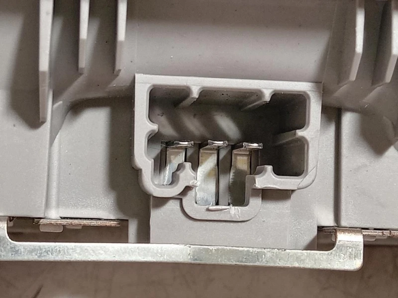 LUCE DI Cortesia Abitacolo LUCE DI CORTESIA ABITACOLO Toyota Yaris IV 2017