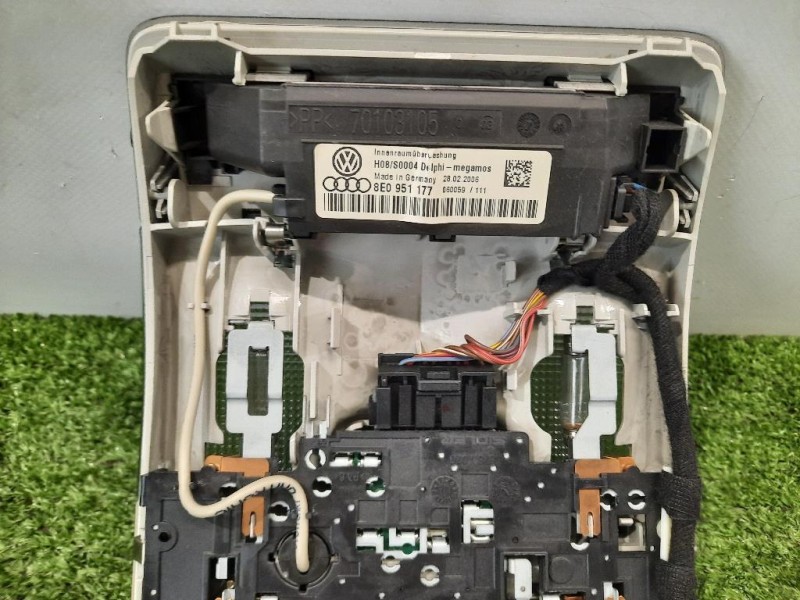 LUCE DI Cortesia Abitacolo ANT 8E0951177 Audi A4 8ED Avant 2005