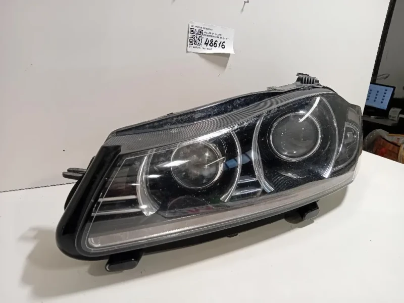 Proiettore ANT SX VPCX2X-13W030-AG Jaguar XF I 2011