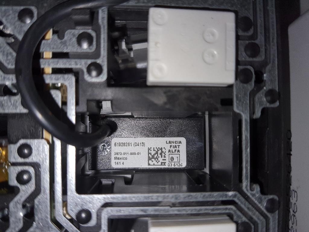 LUCE DI Cortesia Abitacolo ANT 51926261 Fiat 500L 2013