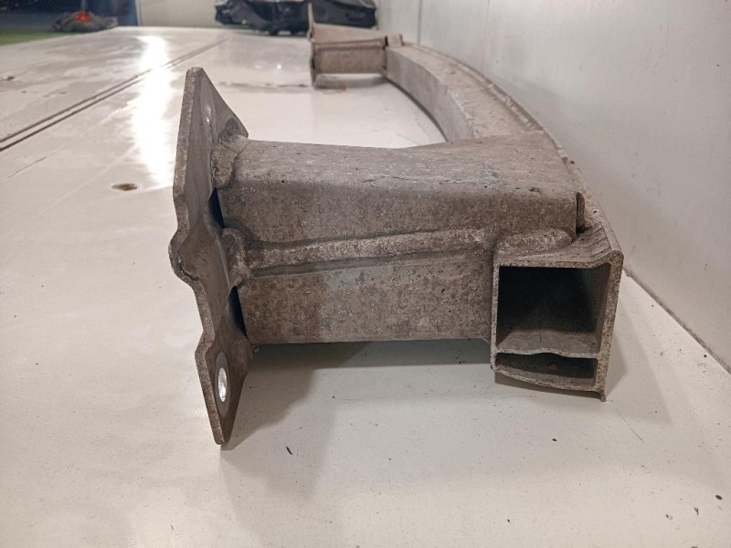 Traversa Paraurti POST 12782112 Chevrolet Orlando 2011