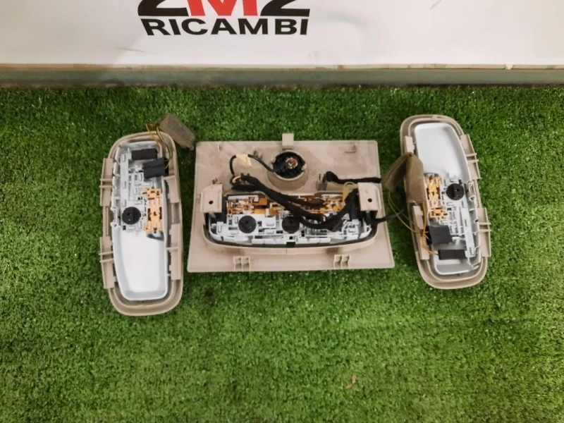 LUCE DI Cortesia Abitacolo ANT 1540351 Ford Focus III SW 2008