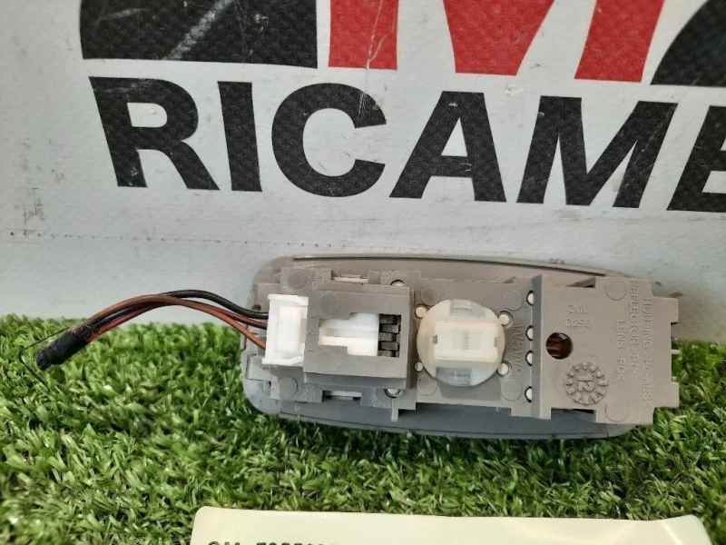 LUCE DI Cortesia Abitacolo ANT 735562617 Lancia Ypsilon III 2011