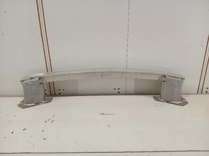 Traversa Paraurti POST 12782112 Chevrolet Orlando 2011