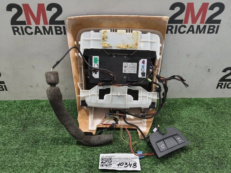 LUCE DI Cortesia Abitacolo ANT A0009006603 Mercedes Classe A W176 2013