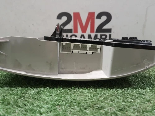 LUCE DI Cortesia Abitacolo ANT A0009006701 Mercedes Classe B W246 2012