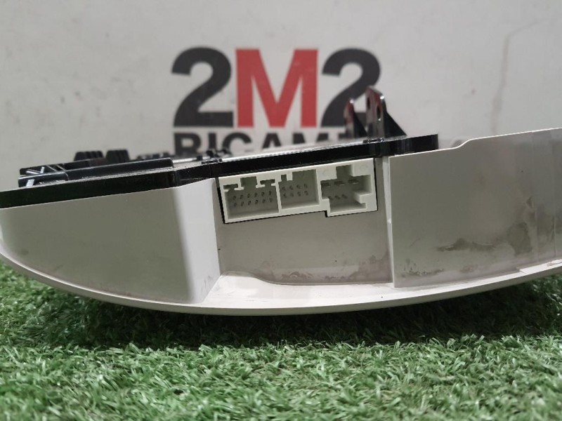 LUCE DI Cortesia Abitacolo ANT A0009006701 Mercedes Classe B W246 2012