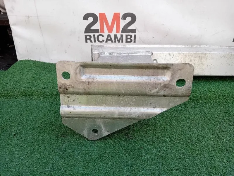 Traversa Paraurti POST TRAVERSA PARAURTI POST Chevrolet Orlando 2011