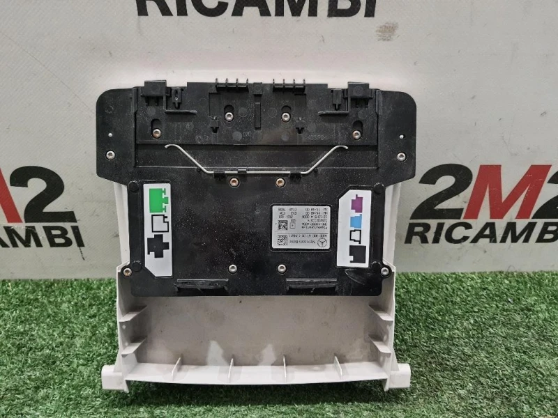 LUCE DI Cortesia Abitacolo ANT A0009006701 Mercedes Classe B W246 2012