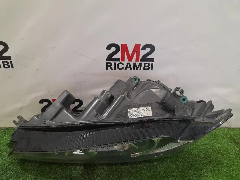 Proiettore ANT SX T2H24593 Jaguar XF II 2015