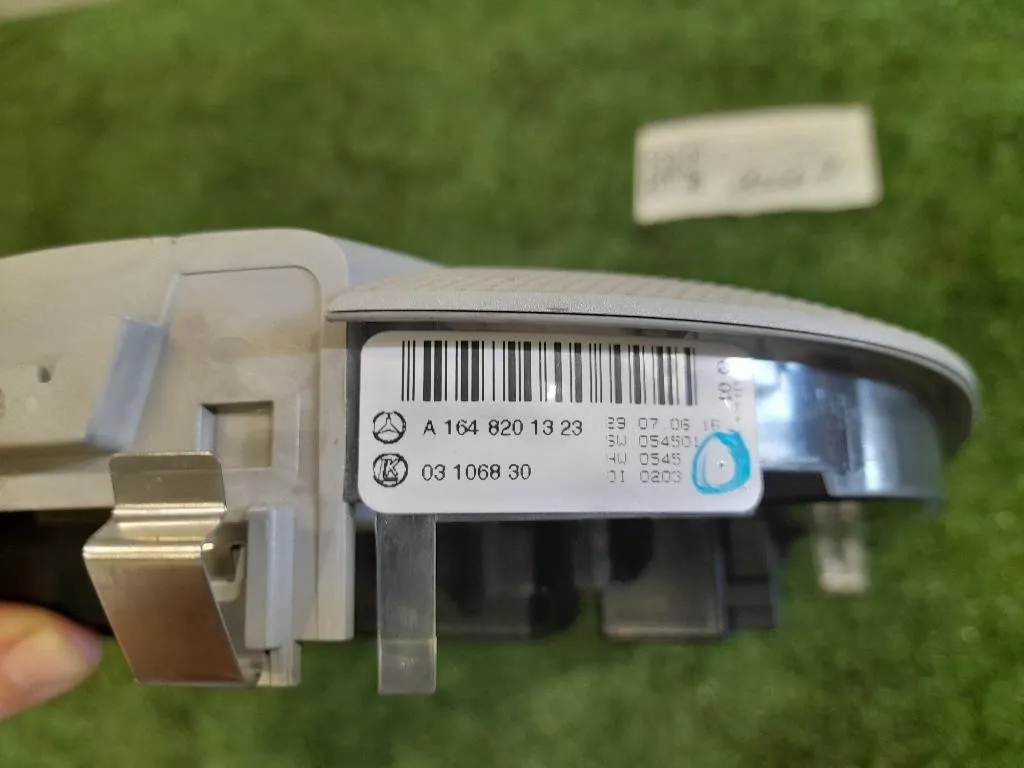 LUCE DI Cortesia Abitacolo ANT A1648201323 Mercedes Classe R W251 2006