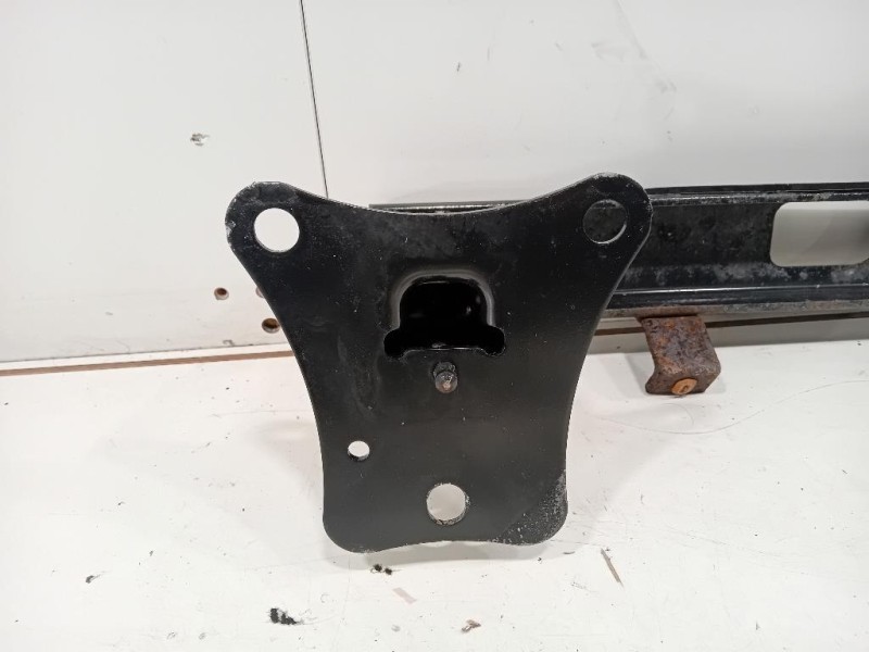 Traversa Paraurti POST TRAVERSA PARAURTI POST Citroen Berlingo III 2015