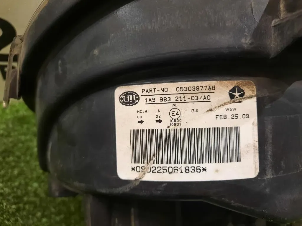 Proiettore ANT SX 05303877AC Jeep Patriot 2007