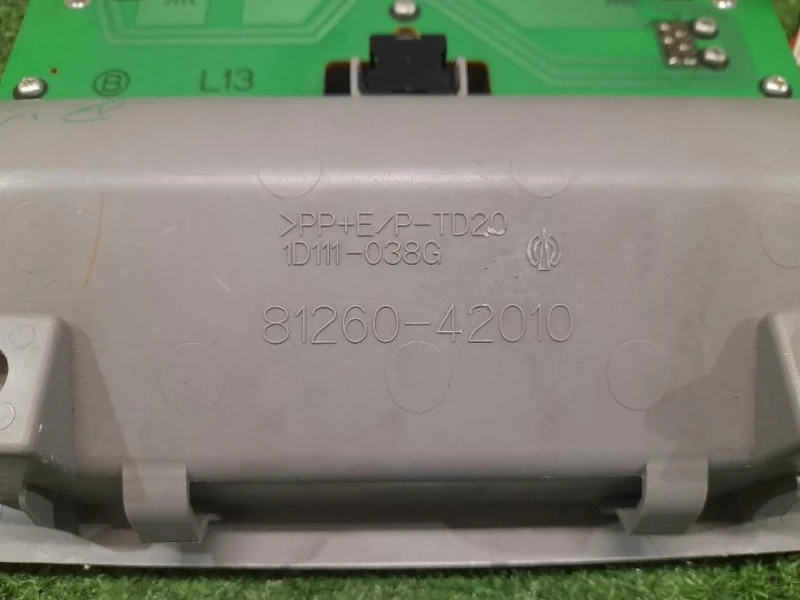 LUCE DI Cortesia Abitacolo ANT 8126042010 Toyota RAV 4 III 2006