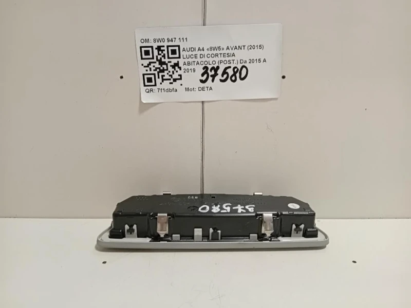 LUCE DI Cortesia Abitacolo POST 8W0947111 Audi A4 8W5 Avant 2015