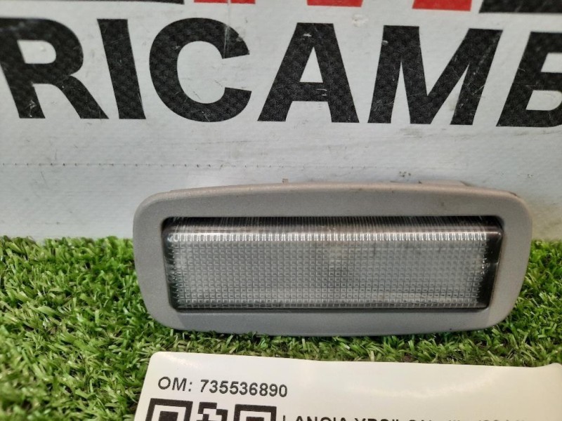 LUCE DI Cortesia Abitacolo POST 735536890 LUCE Lancia Ypsilon III 2011