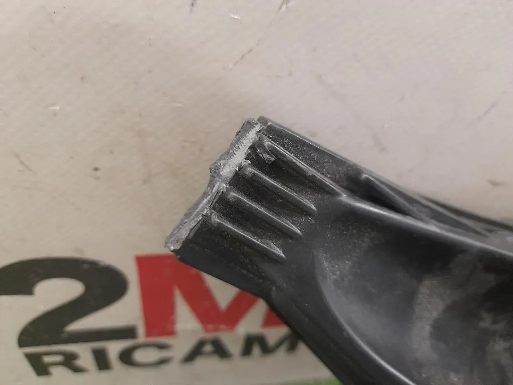 Proiettore ANT SX DANNEGGIATO 921013W121 Kia Sportage III 2010