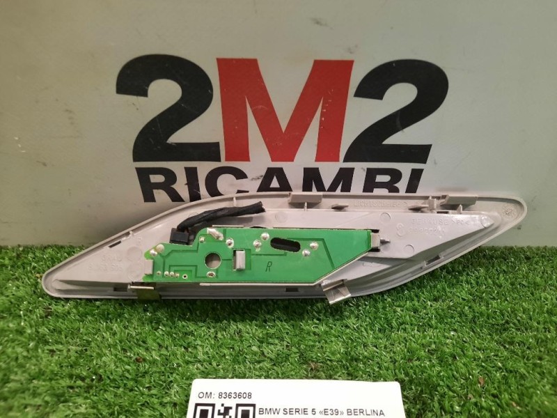 LUCE DI Cortesia Abitacolo DX 8363608 DX Bmw Serie 5 E39 Berlina 1996
