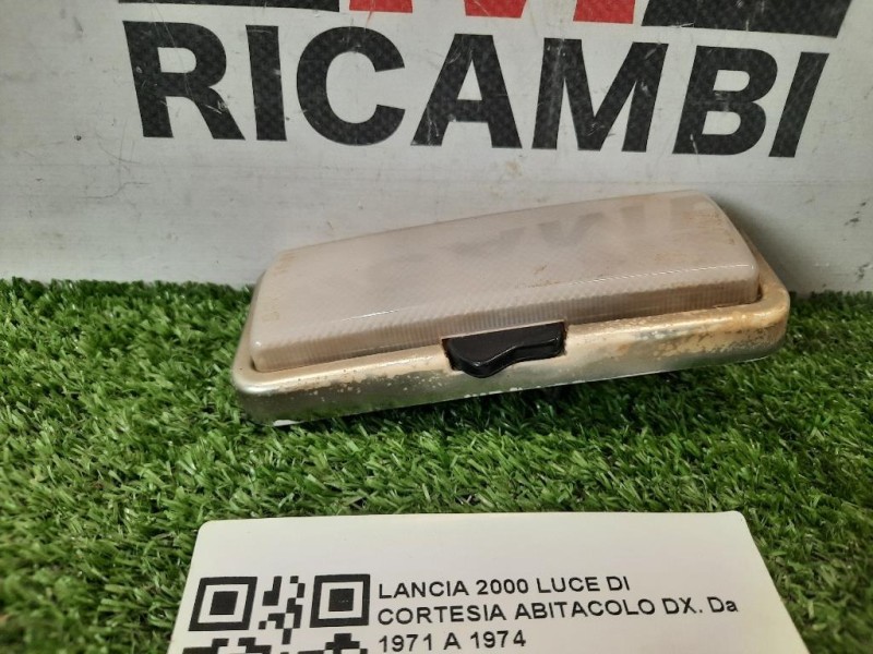 LUCE DI Cortesia Abitacolo DX Lancia 2000