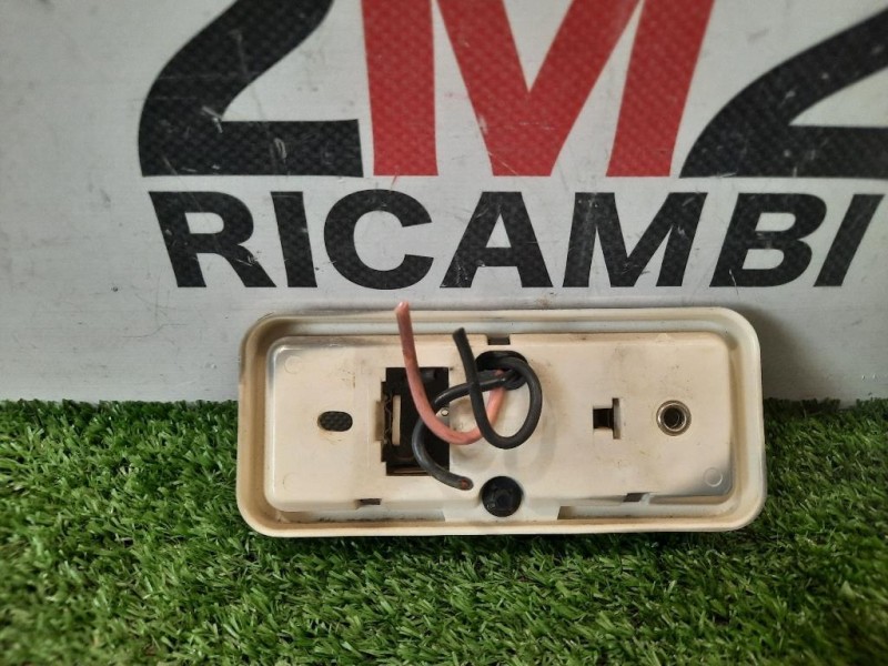 LUCE DI Cortesia Abitacolo DX Lancia 2000