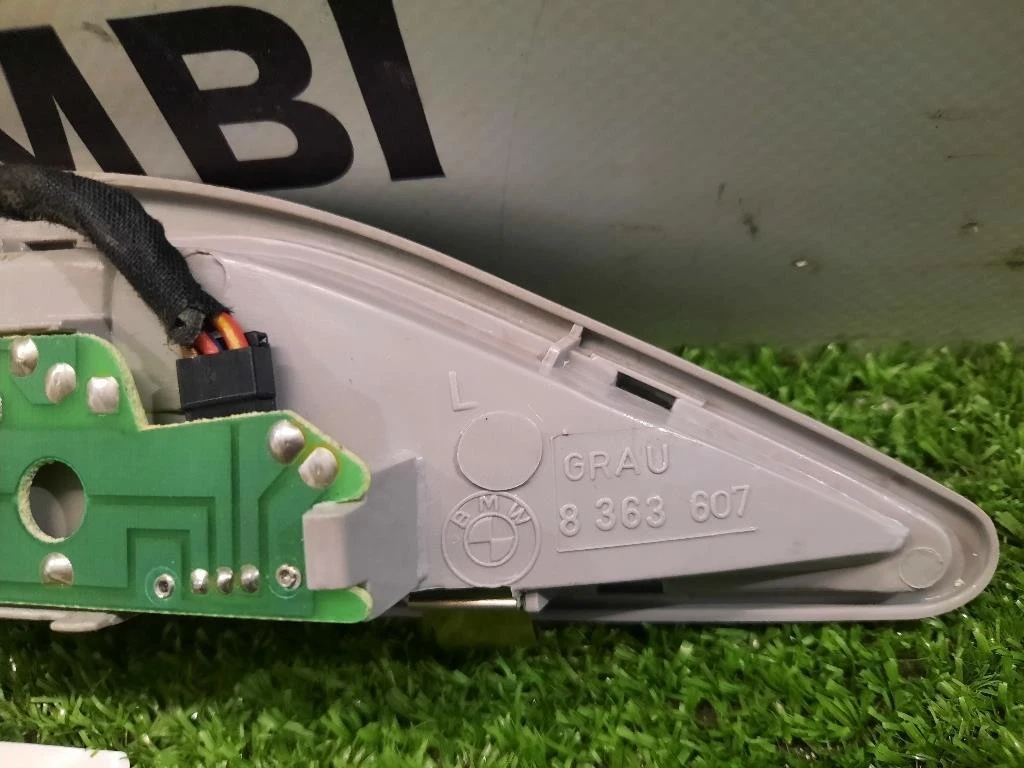 LUCE DI Cortesia Abitacolo SX 8363607 SX Bmw Serie 5 E39 Berlina 1996