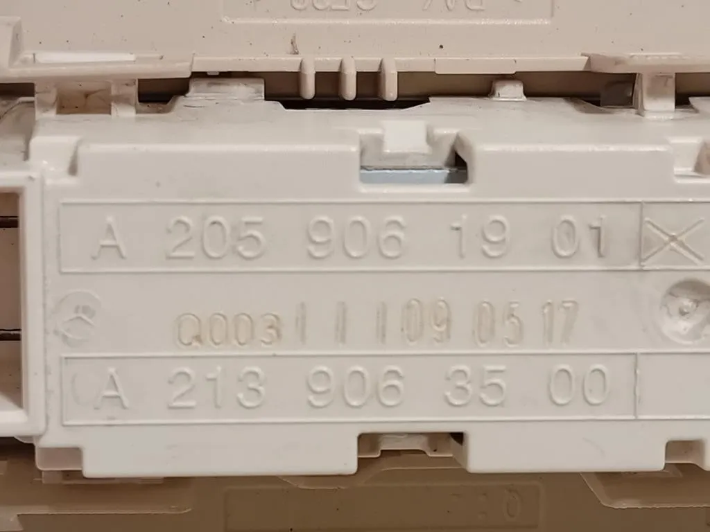 LUCE DI Cortesia Abitacolo SX A2139063500 Mercedes Classe GLE W166 2015