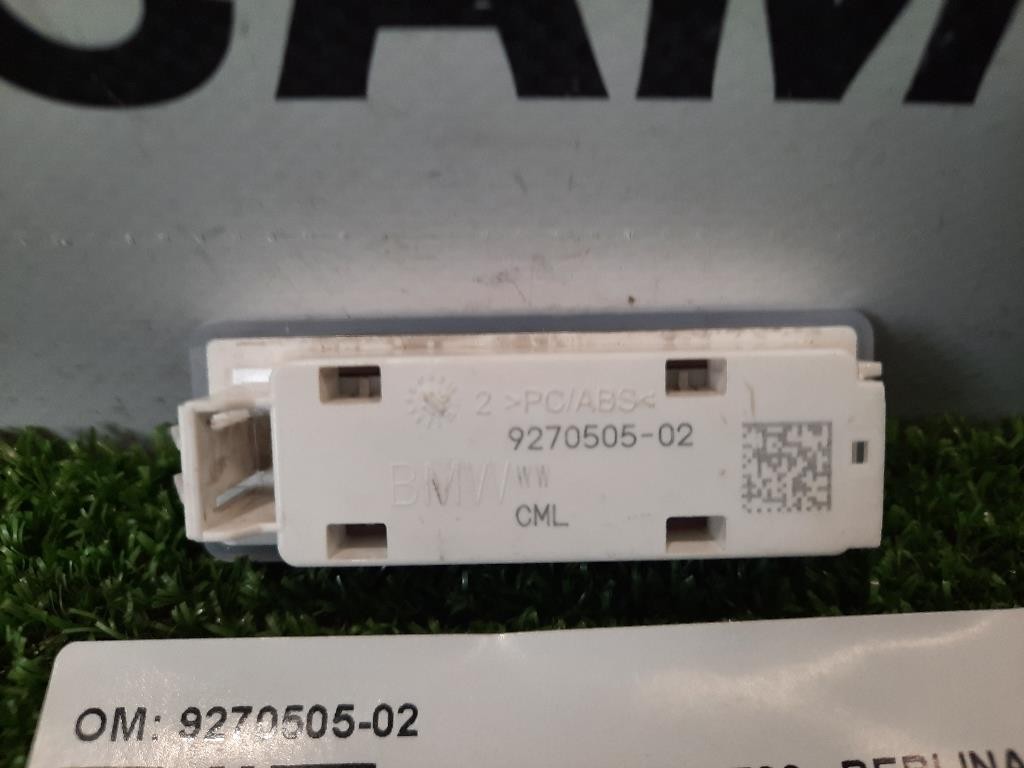 LUCE DI Cortesia Porta ANT DX 9270505-02 Bmw Serie 3 F30 Berlina 2012