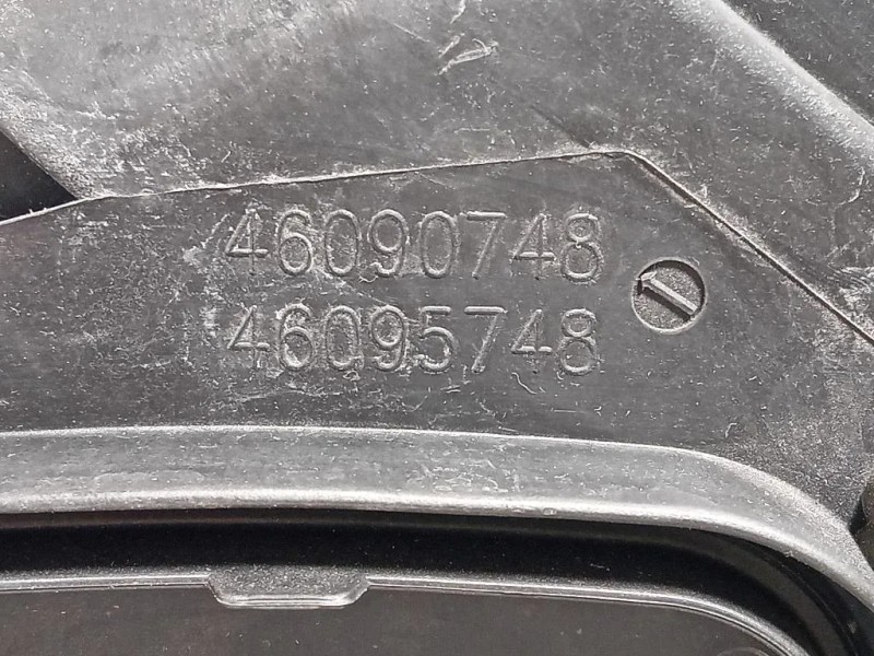 Proiettore ANT SX 00518763400 Lancia Delta III 2011