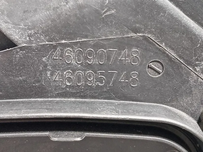 Proiettore ANT SX 00518763400 Lancia Delta III 2011