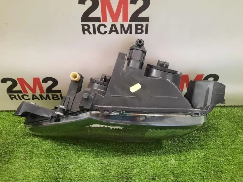 Proiettore ANT SX 37130748 Lancia Y Ypsilon 1996