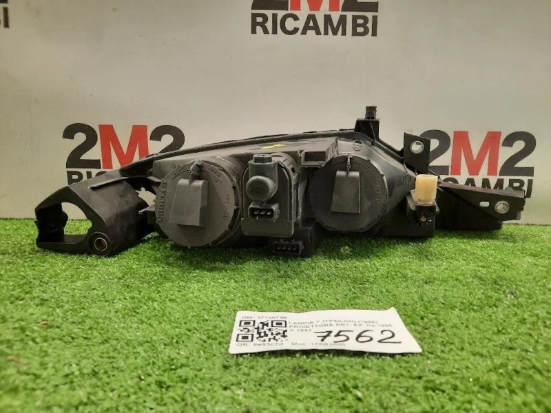 Proiettore ANT SX 37130748 Lancia Y Ypsilon 1996