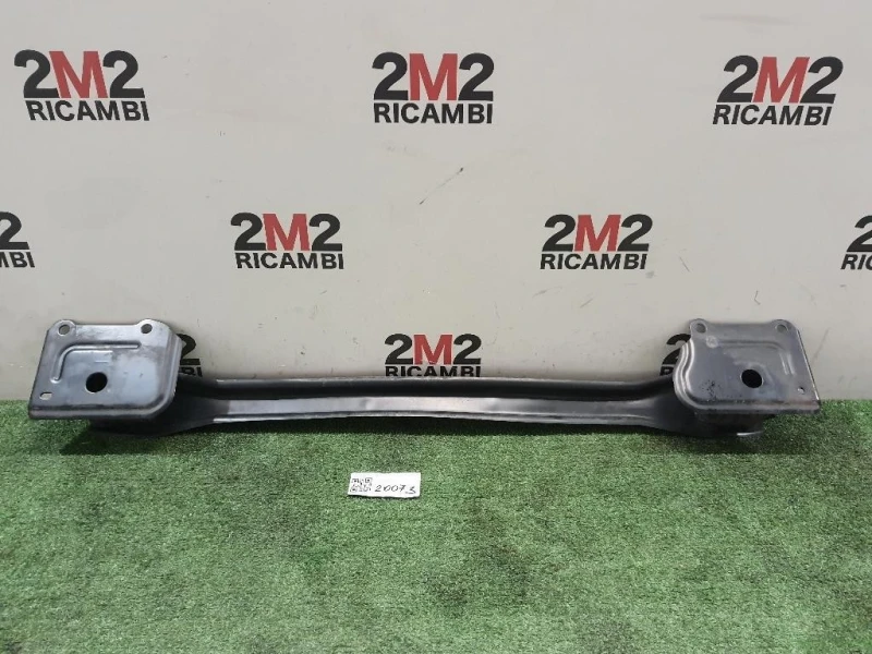 Traversa Paraurti POST 8V5117912BE Ford Fiesta VI 2012