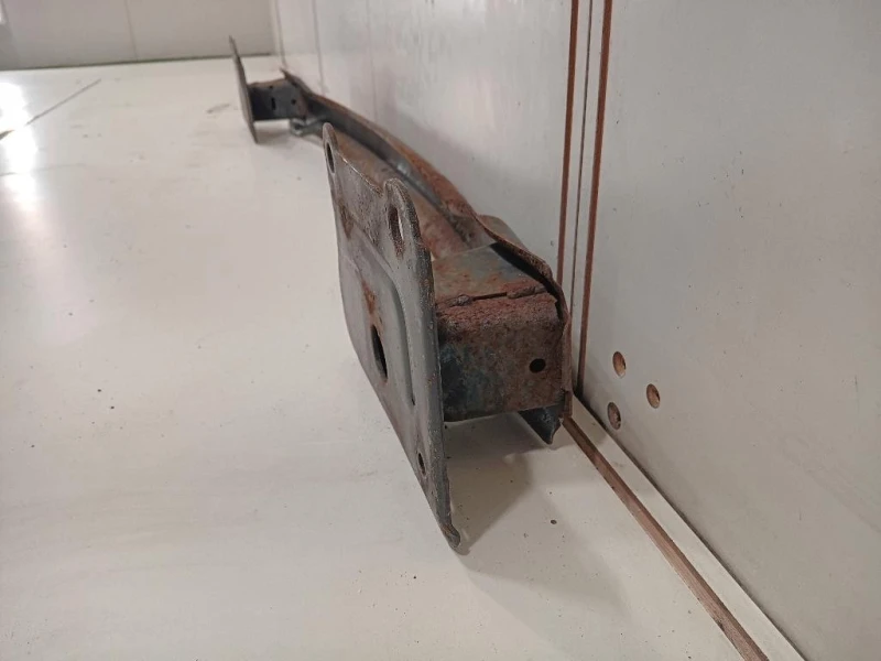 Traversa Paraurti POST 1880951 Ford Fiesta VI 2012