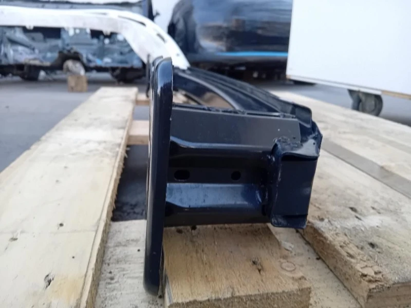 Traversa Paraurti POST 2396431 Ford PUMA II 2024