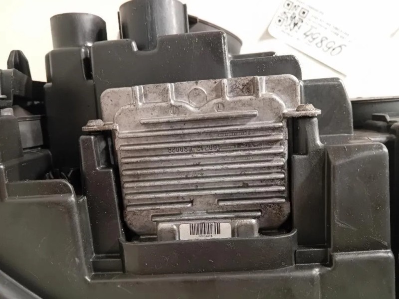 Proiettore ANT SX AH22-13W030-FD Land Rover Discovery IV 2010