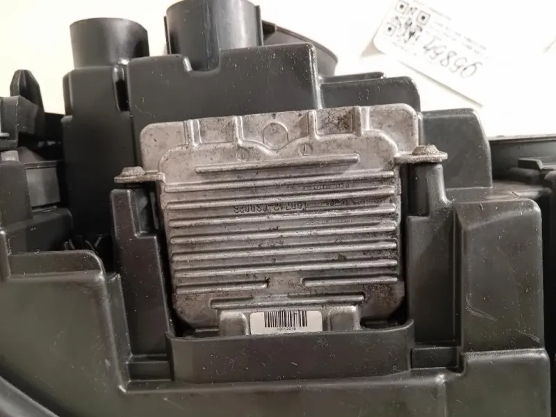 Proiettore ANT SX AH22-13W030-FD Land Rover Discovery IV 2010