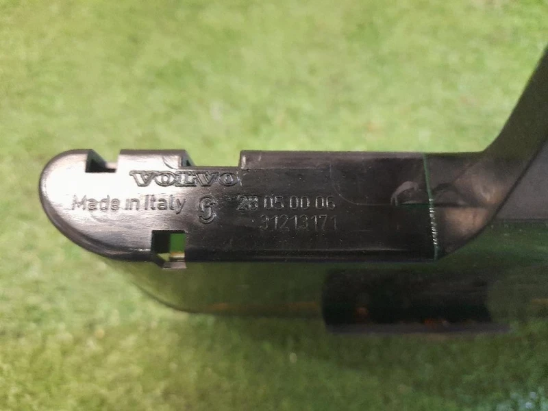 LUCE STOP Supplementare POST 31213171 Volvo S40 II 2004