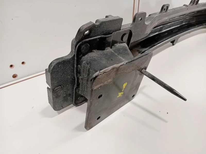 Traversa Paraurti POST 86631-C8AA0 Hyundai I20 II 2014