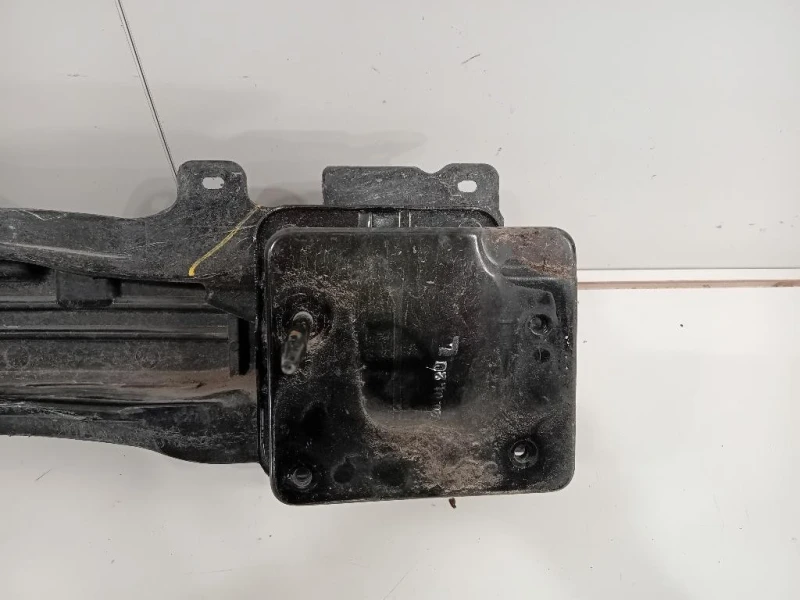 Traversa Paraurti POST 86631-C8AA0 Hyundai I20 II 2014