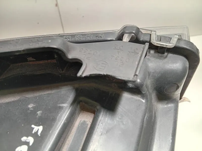 Proiettore ANT SX DH52-13W030-FB Land Rover Freelander II 2011