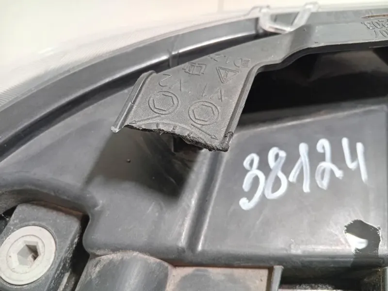 Proiettore ANT SX DH52-13W030-FB Land Rover Freelander II 2011