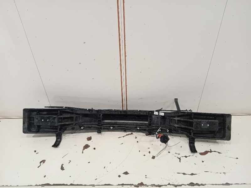 Traversa Paraurti POST 866301K000 Hyundai IX20 2015