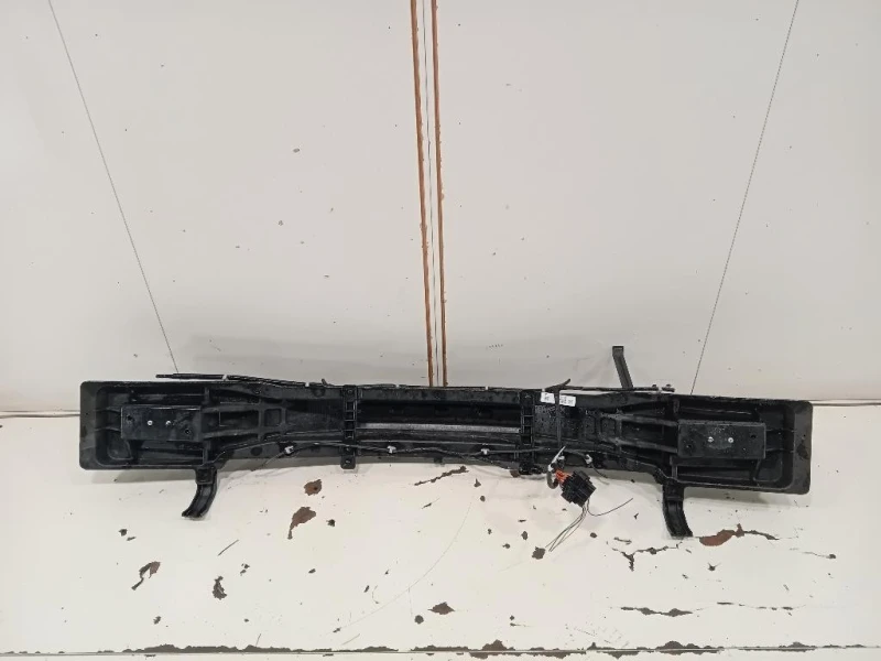 Traversa Paraurti POST 866301K000 Hyundai IX20 2015