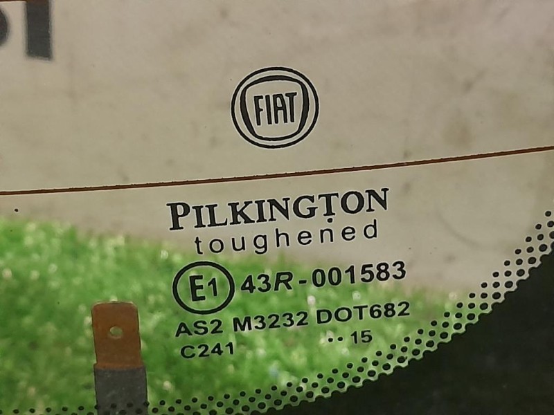 Lunotto 46827251 Fiat Panda II 2012