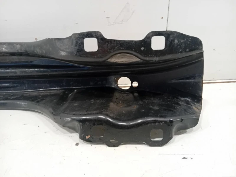 Traversa Paraurti POST T2H1134 Jaguar XE 2015