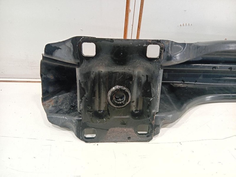 Traversa Paraurti POST T2H1134 Jaguar XE 2015